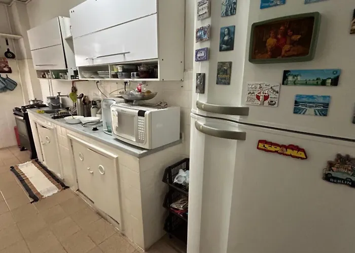 Appartement à 2 Chambres à Coucher