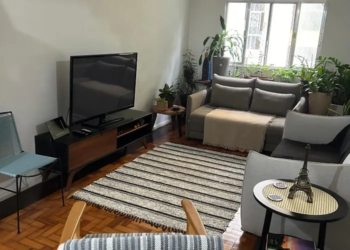 Appartement à 2 Chambres à Coucher